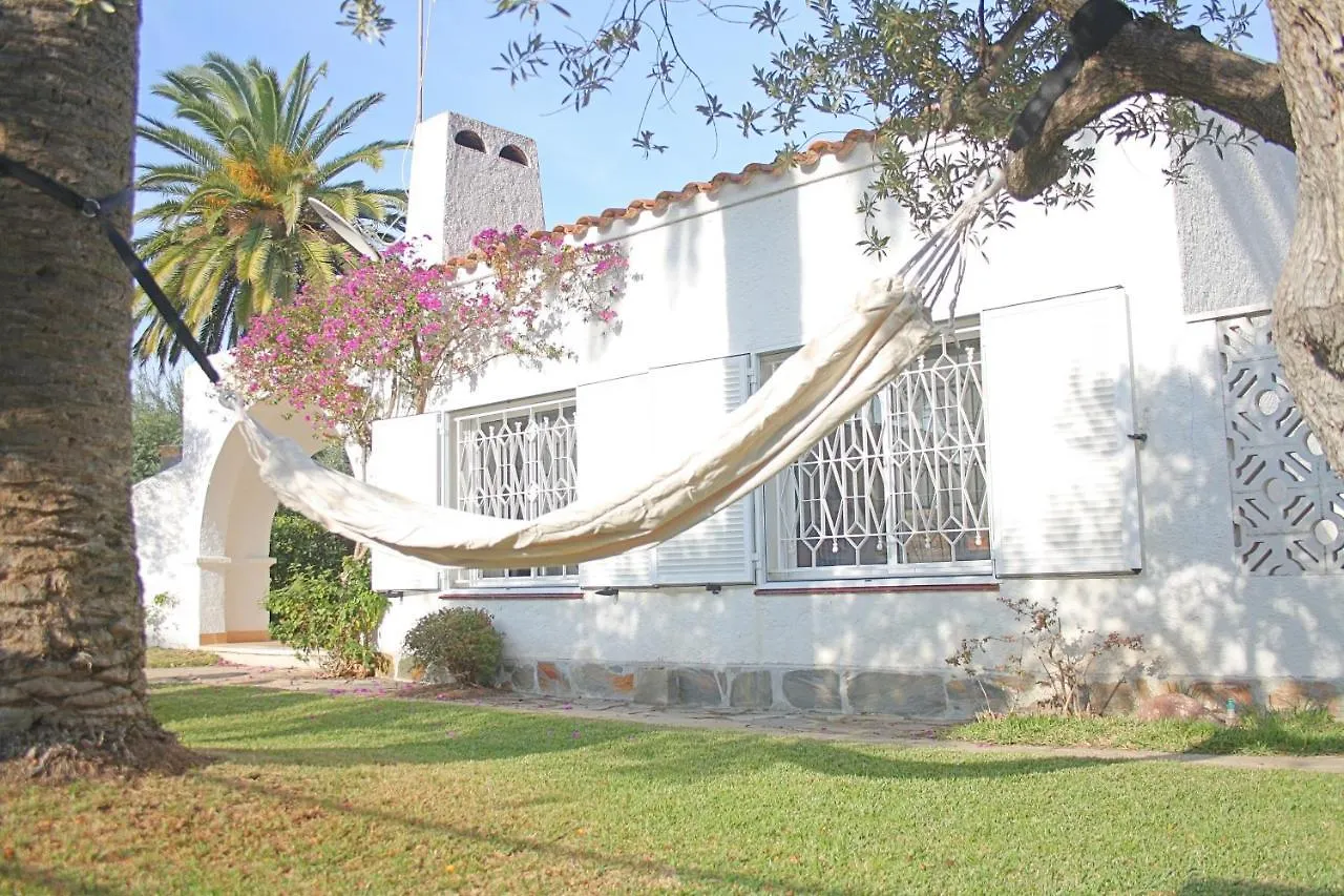 Charming Seafront Villa Cambrils 0*,  Španělsko