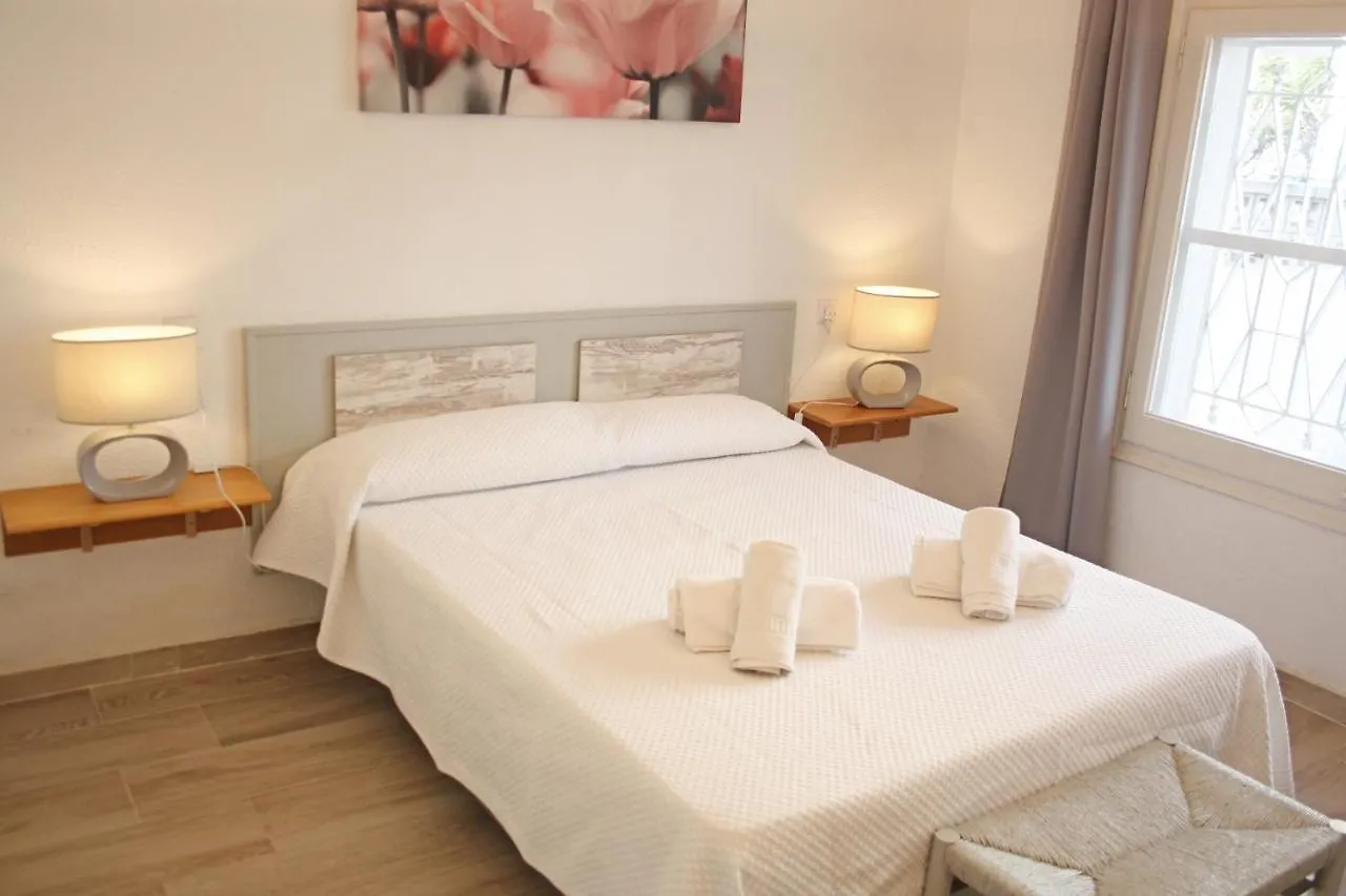 Charming Seafront Villa Cambrils 0*,